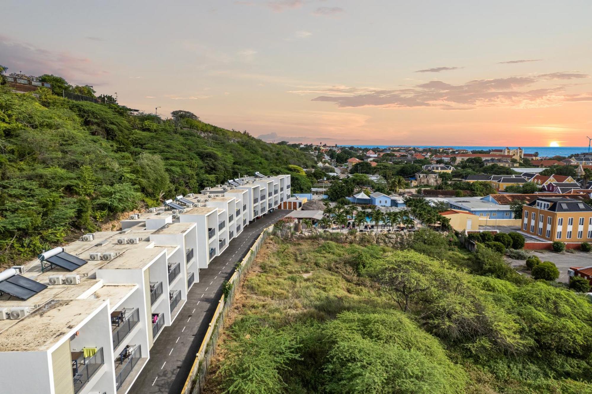 The Ritz Village (Adults Only) Willemstad Exterior foto